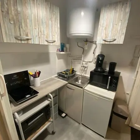 Studio Cosy Proche Centre Apartment *