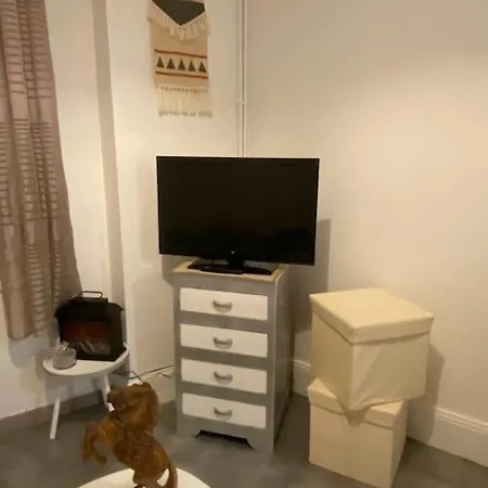 Apartment Studio Cosy Proche Centre Charleville-Mézières